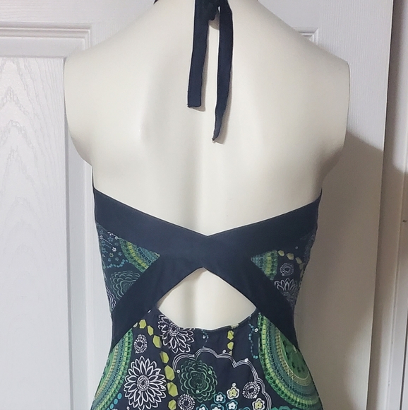 Guess Maxi Dress - Picture 2 of 3